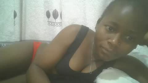Snapshot of pretty_abella chatting on February 6, 3:41 pm abella online show from February 6, 3:41 pm