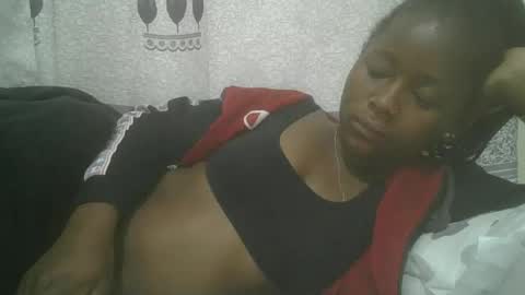 Snapshot of pretty_abella chatting on February 7, 2:08 am abella online show from February 7, 2:08 am
