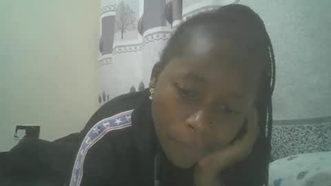 Snapshot of pretty_abella chatting on February 7, 7:29 am abella online show from February 7, 7:29 am
