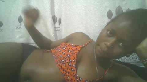 Snapshot of pretty_abella chatting on February 9, 11:36 am abella online show from February 9, 11:36 am
