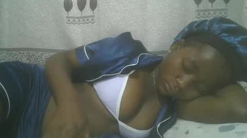 Snapshot of pretty_abella chatting on February 10, 10:40 pm abella online show from February 10, 10:40 pm