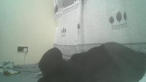 Snapshot of pretty_abella chatting on February 14, 3:33 am abella online show from February 14, 3:33 am