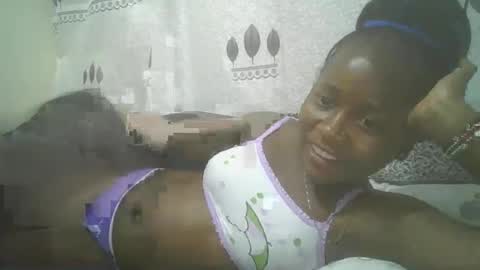 Snapshot of pretty_abella chatting on February 19, 2:55 pm abella online show from February 19, 2:55 pm