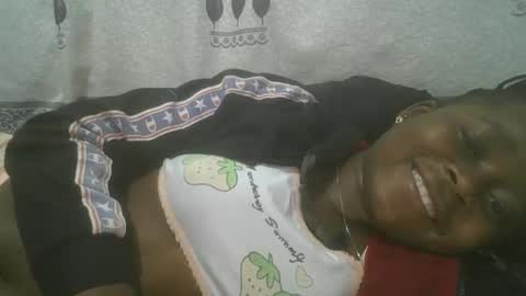 Snapshot of pretty_abella chatting on February 22, 11:57 pm abella online show from February 22, 11:57 pm