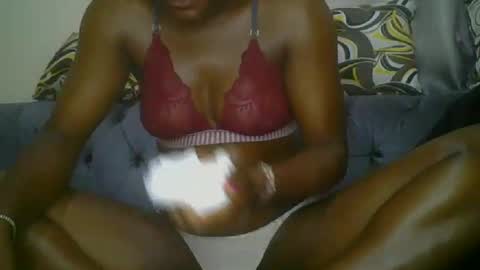 Snapshot of pretty_abella chatting on September 14, 7:29 am abella online show from September 14, 7:29 am