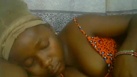 Snapshot of pretty_abella chatting on October 11, 2:37 pm abella online show from October 11, 2:37 pm