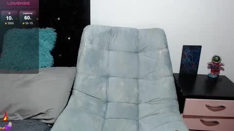 pretty_cristal22 online show from September 16, 11:55 am