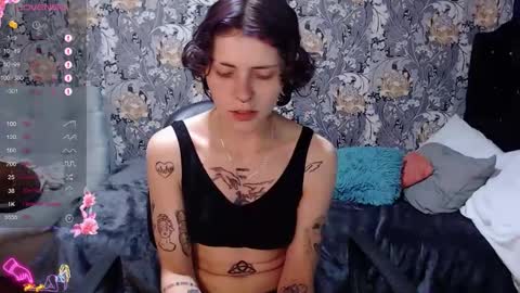 Snapshot of pretty_cristal22 chatting on May 29, 2:09 am pretty_cristal22 online show from May 29, 2:09 am