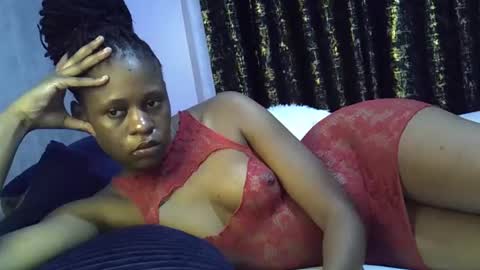 pretty_daniella online show from April 16, 3:46 pm