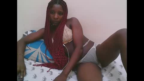 pretty online show from March 30, 2:40 pm