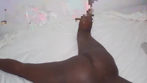 Snapshot of pretty_dollx01 chatting on April 29, 10:52 am Pretty dollx01 online show from April 29, 10:52 am