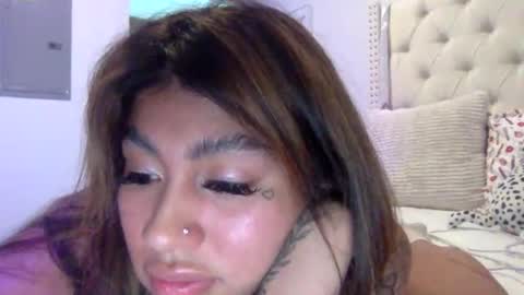 pretty_girl828687 online show from April 29, 7:31 pm