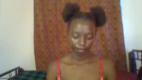 Shillah online show from March 8, 2:21 pm