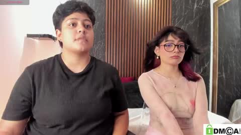Snapshot of pretty_honey22 chatting on May 6, 8:03 pm pretty_honey22 online show from May 6, 8:03 pm