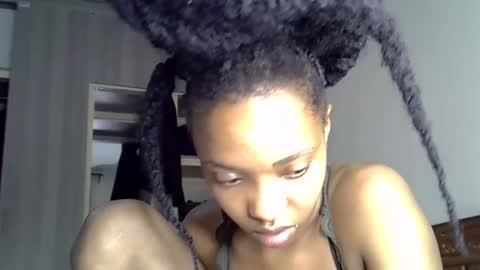Snapshot of pretty_jazmine chatting on September 11, 2:55 am Jaz online show from September 11, 2:55 am