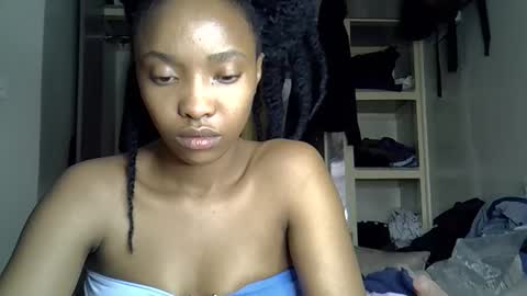 Snapshot of pretty_jazmine chatting on September 11, 3:01 pm Jaz online show from September 11, 3:01 pm