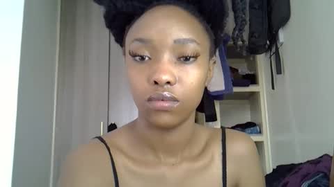 Snapshot of pretty_jazmine chatting on September 14, 6:12 am Jaz online show from September 14, 6:12 am