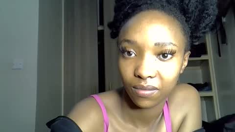 Snapshot of pretty_jazmine chatting on September 17, 2:02 am Jaz online show from September 17, 2:02 am
