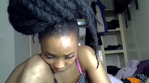 Snapshot of pretty_jazmine chatting on September 17, 2:08 pm Jaz online show from September 17, 2:08 pm