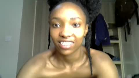 Snapshot of pretty_jazmine chatting on September 21, 4:58 am Jaz online show from September 21, 4:58 am