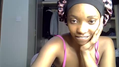 Snapshot of pretty_jazmine chatting on September 21, 6:09 pm Jaz online show from September 21, 6:09 pm
