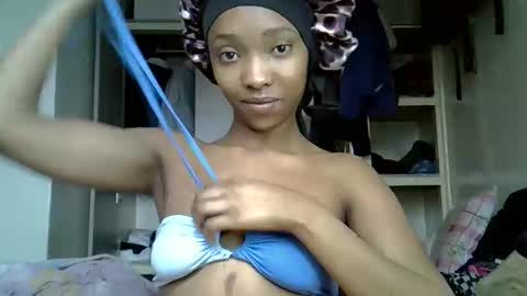 Snapshot of pretty_jazmine chatting on September 22, 6:15 am Jaz online show from September 22, 6:15 am
