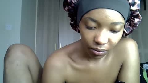 Snapshot of pretty_jazmine chatting on September 24, 5:22 am Jaz online show from September 24, 5:22 am