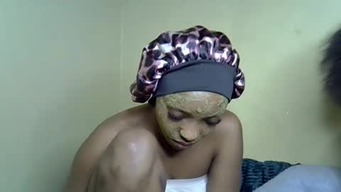 Snapshot of pretty_jazmine chatting on October 9, 6:22 am Jaz online show from October 9, 6:22 am