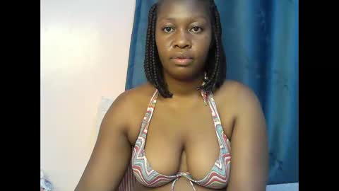 pretty_kylah online show from December 21, 12:51 am