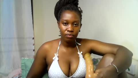 Snapshot of pretty_kylah chatting on July 16, 10:38 pm pretty_kylah online show from July 16, 10:38 pm