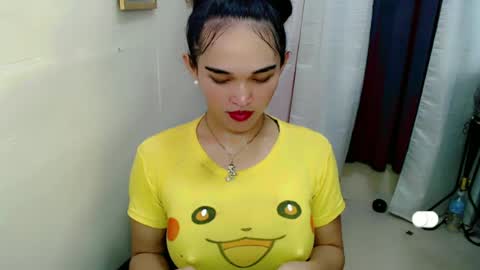 Snapshot of pretty_lady_kitty chatting on June 26, 6:40 am pretty_lady_kitty online show from June 26, 6:40 am