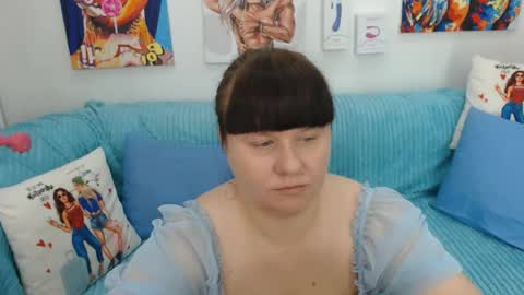 Snapshot of pretty_malika chatting on June 29, 10:15 am pretty_malika online show from June 29, 10:15 am