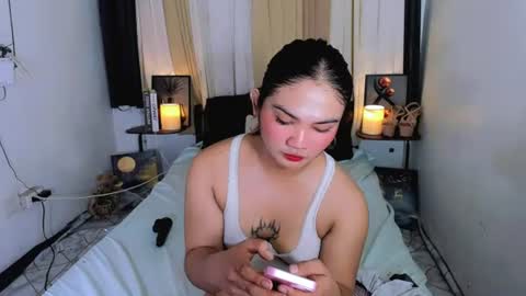Snapshot of pretty_percy chatting on June 11, 6:22 am hi im percy online show from June 11, 6:22 am