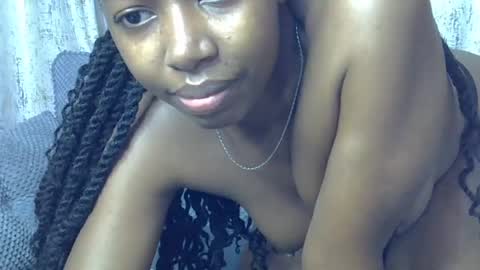pretty_petite24 online show from June 20, 10:23 pm