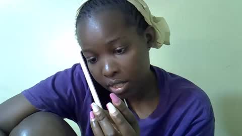 Essy online show from February 24, 10:48 am