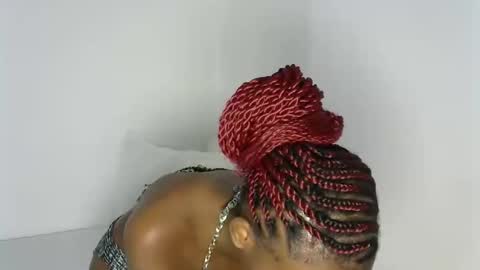 Pretty doll online show from December 16, 11:26 am