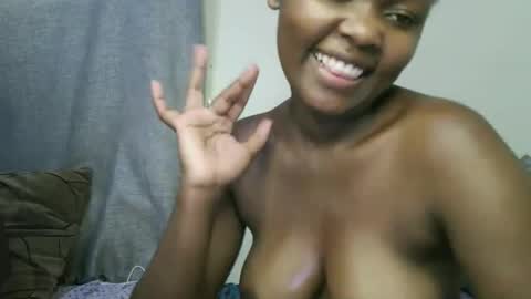 Snapshot of pretty_shanz chatting on October 17, 5:21 am pretty_shanz online show from October 17, 5:21 am