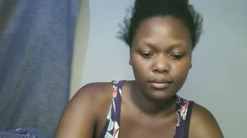 Snapshot of pretty_shanz chatting on October 19, 4:13 am pretty_shanz online show from October 19, 4:13 am