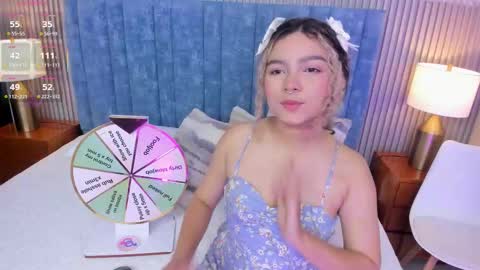 Daisy Flower online show from March 8, 2:04 am