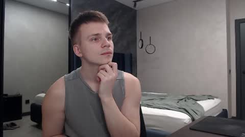 Snapshot of pretty_sweety chatting on June 16, 3:47 pm Justin online show from June 16, 3:47 pm