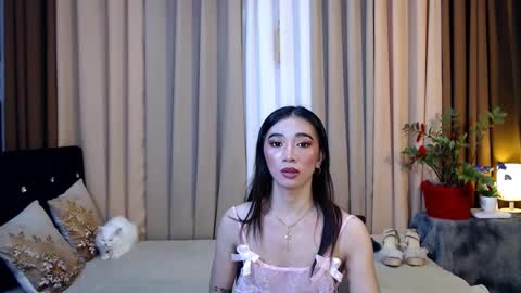 Snapshot of prettyakhira chatting on February 5, 8:04 pm prettyakhira online show from February 5, 8:04 pm