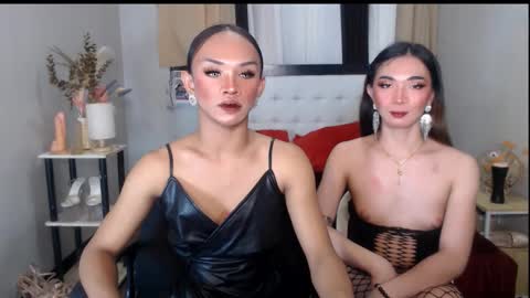 Snapshot of prettyakhira chatting on February 19, 2:44 pm prettyakhira online show from February 19, 2:44 pm