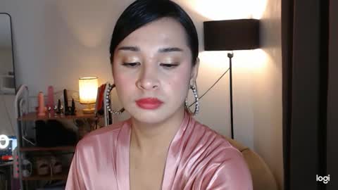 Snapshot of prettyallison_29 chatting on November 10, 10:53 pm prettyallison_29 online show from November 10, 10:53 pm