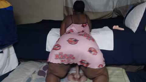 Cindy online show from April 21, 11:40 pm