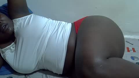 Snapshot of prettybooty1 chatting on November 29, 7:06 pm prettybooty1 online show from November 29, 7:06 pm