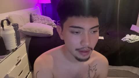 boy ken online show from April 19, 11:51 pm