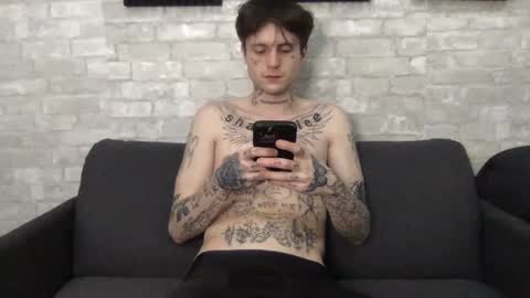 pretty boy online show from January 29, 2:19 am