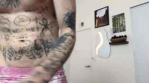 pretty boy online show from October 24, 3:25 am