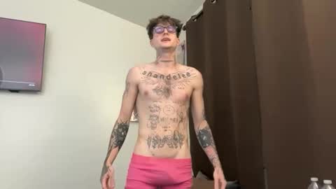 pretty boy online show from March 12, 5:13 am