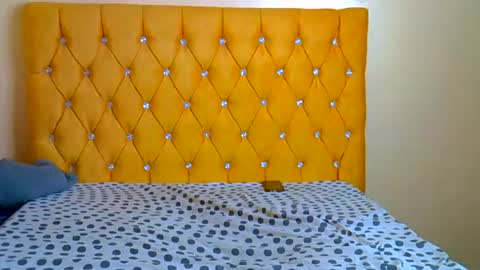 Snapshot of prettycandy0 chatting on September 22, 5:53 am prettycandy0 online show from September 22, 5:53 am